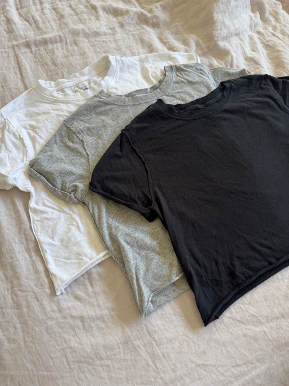 Free People We The Free Perfect Tee Bundle 3 Crop Tops Black Gray White - Picture 3 of 11